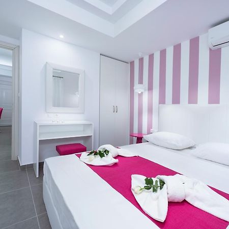 La Central Apartments リメナリア エクステリア 写真