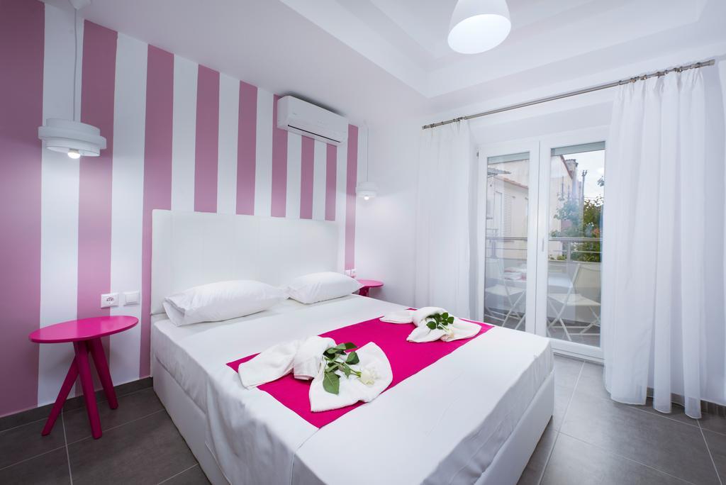 La Central Apartments リメナリア エクステリア 写真